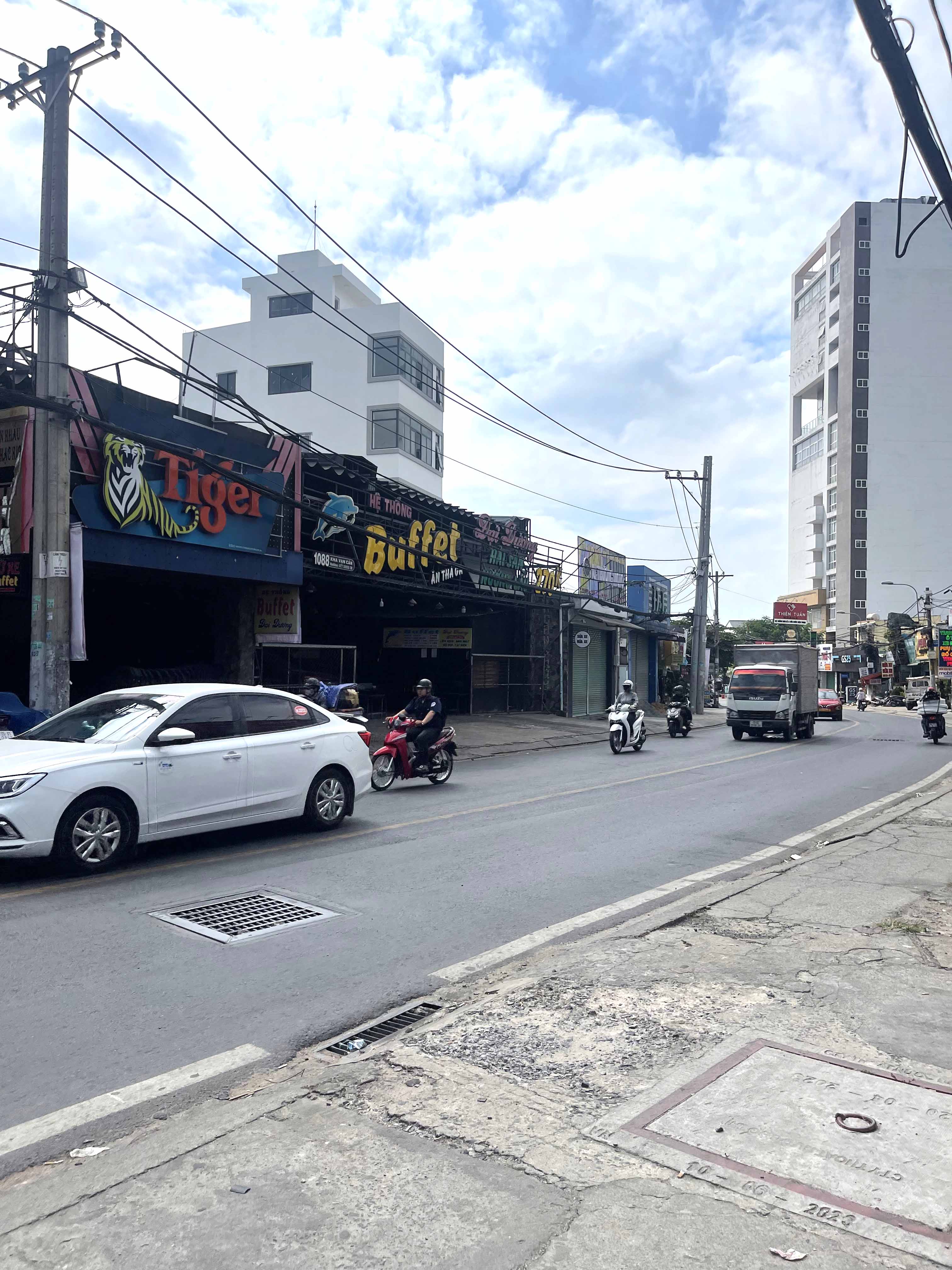 Ngộp Bank Bán Nhà Mặt Tiền KD Đỉnh 180m2_8*23 Kha Vạn Cân Linh Tây Thủ Đức Chỉ 17.5 tỷ Cực Hiếm - Ảnh 2
